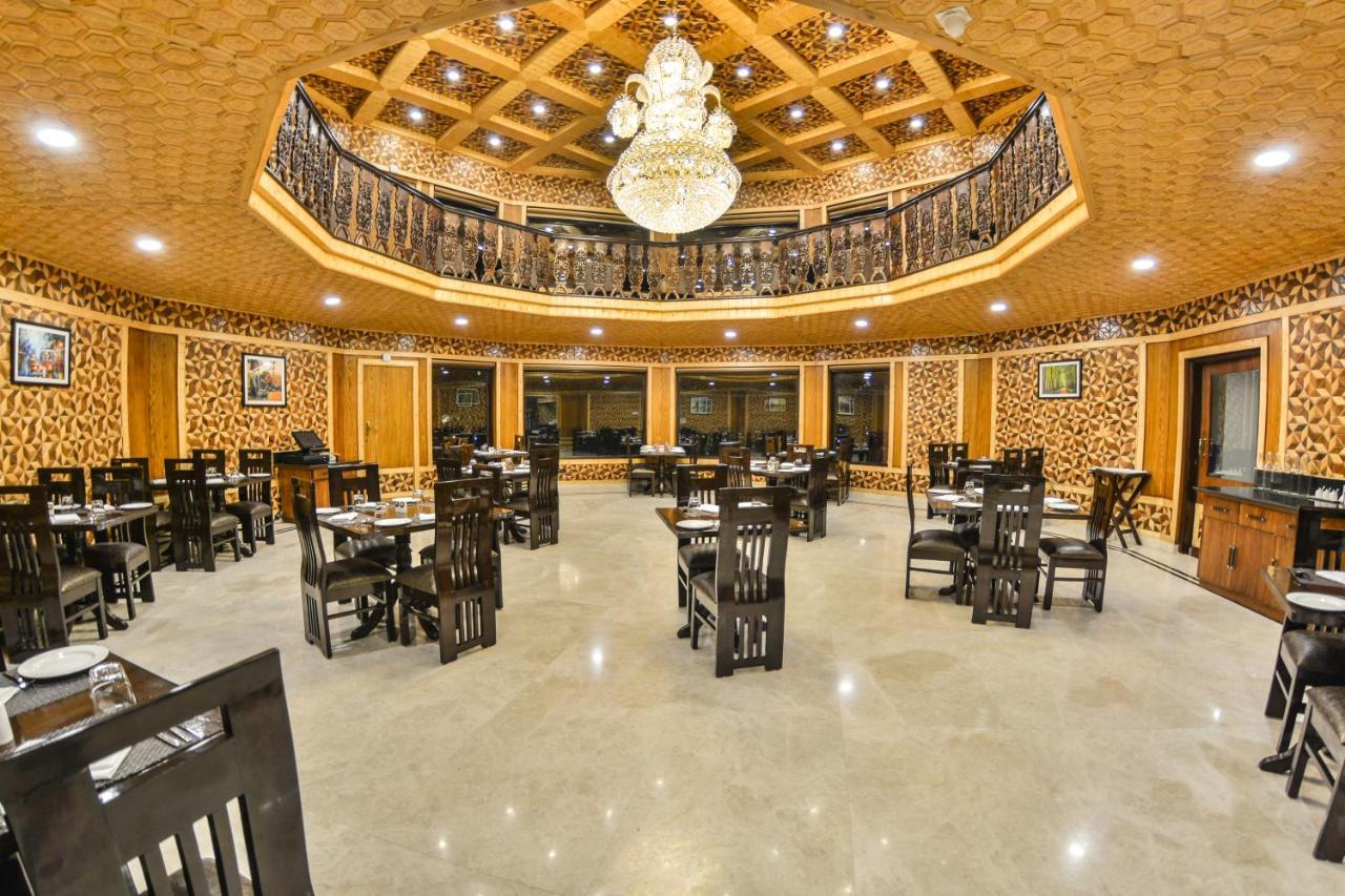 Royal Hillton Pahalgam Hotel Bagian luar foto