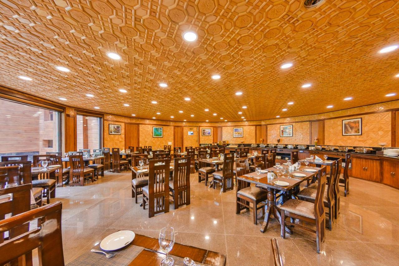Royal Hillton Pahalgam Hotel Bagian luar foto